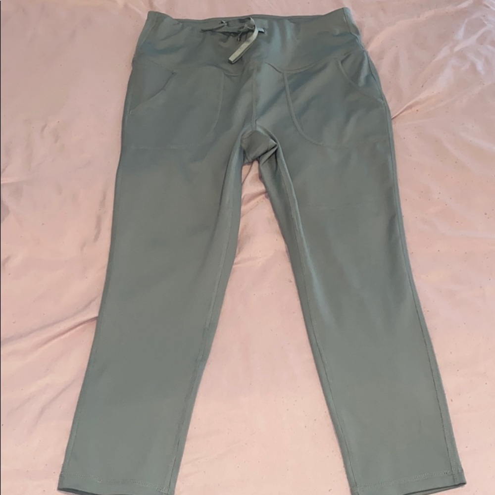 Mint green Reebok leggings